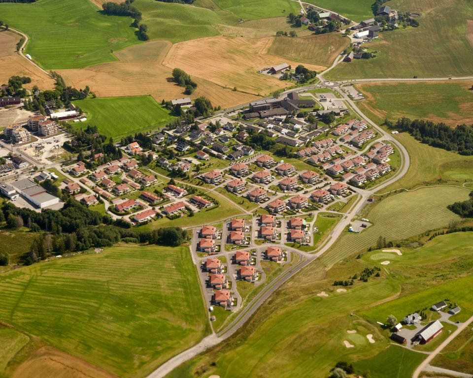 Zoyo Hillside Plots